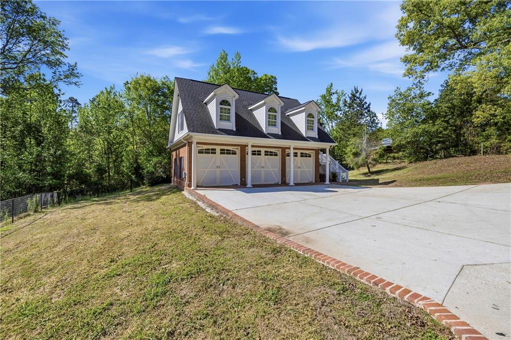 2240 Wilzman Trail
