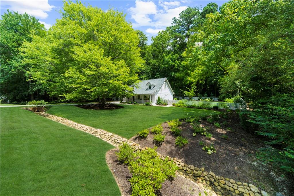 205 Mayfield Cir