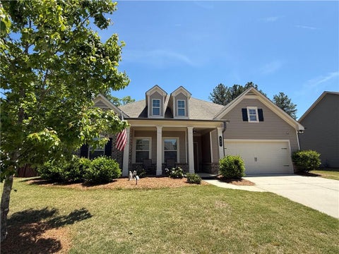 Homes For Sale - 527 Gadwall Circle<br/> Jefferson, GA 30549