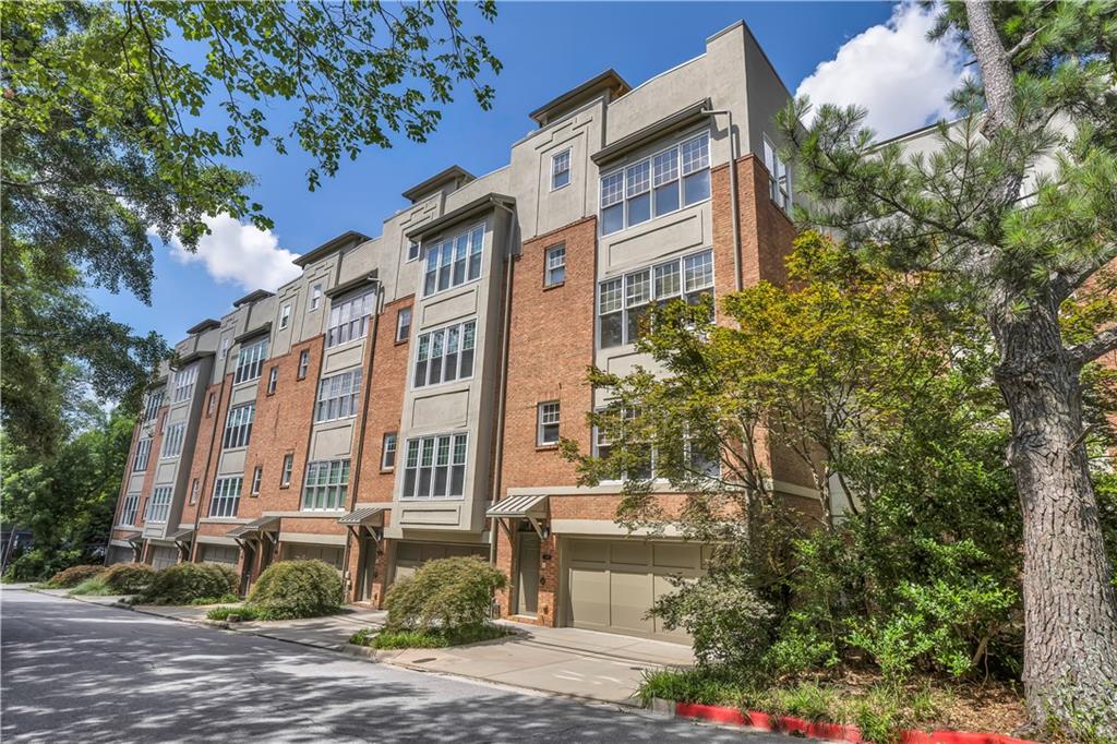 Parkview Townhomes - Residential