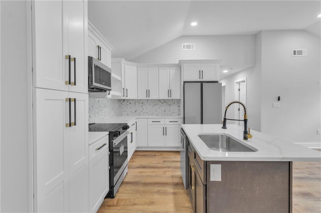 1189 Gardenia Street NW