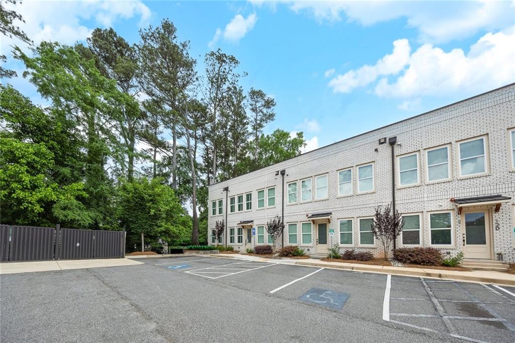 9040 Main Street 128
