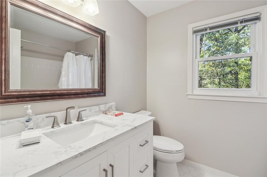 RIVER GLEN - Residential