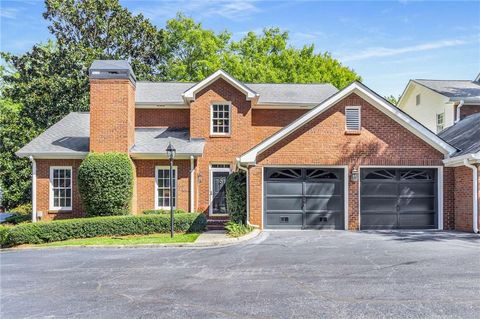 11 Pointe Terrace SE Atlanta GA 30339
