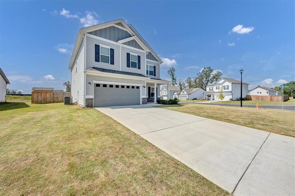 109 ROYAL OAK Drive NE