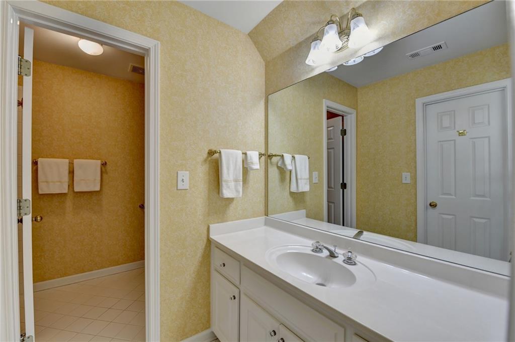 955 Bishopswood Place, Johns Creek, Georgia image 49