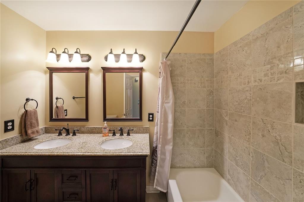 Harper Woods - Residential