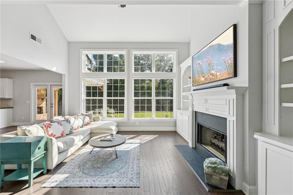 3864 Hickory Road