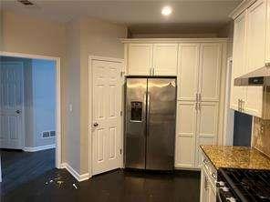 Windrose - Residential Lease