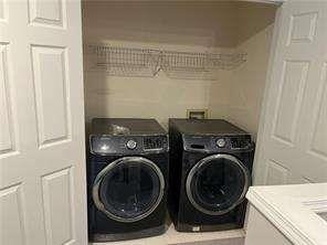 Windrose - Residential Lease