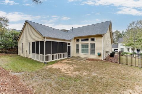 A home in Hoschton