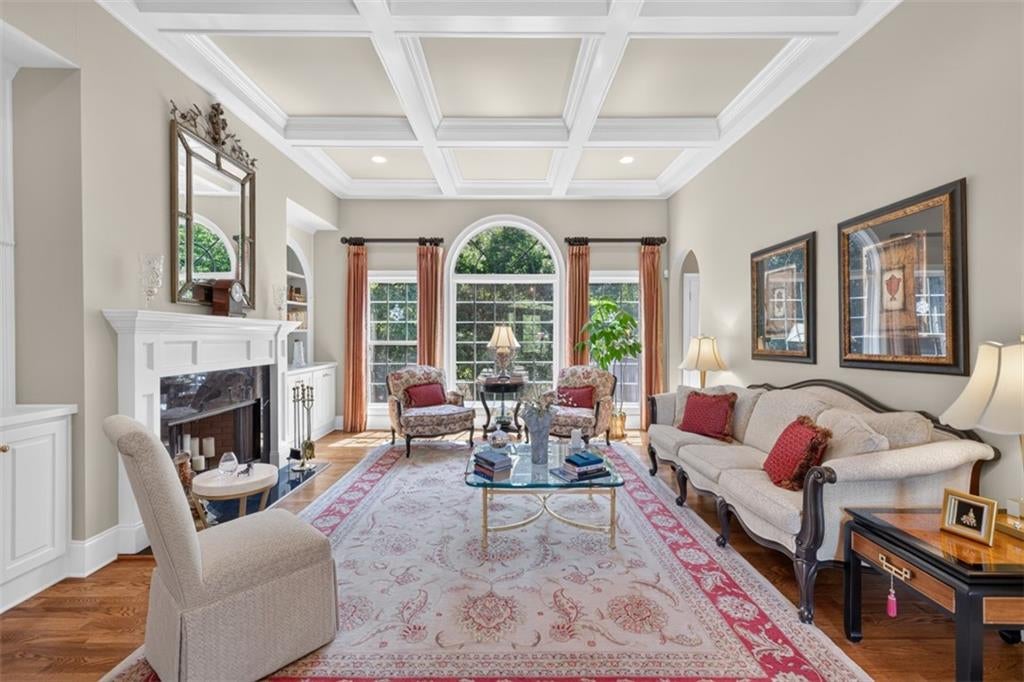 3805 Reservoir Drive
