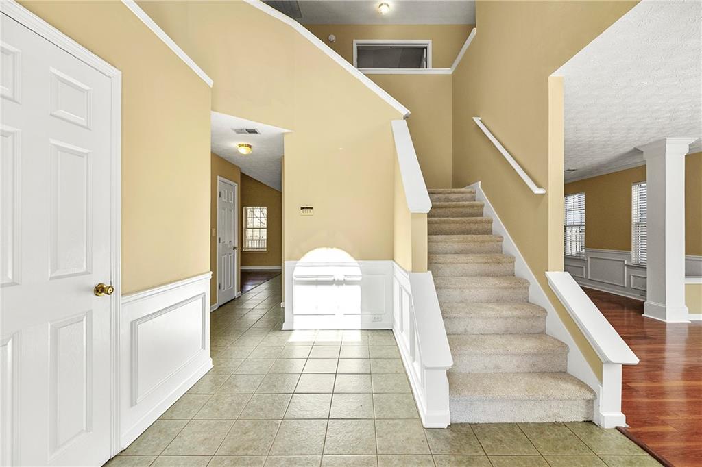 13060 Crabapple Lake Drive, Roswell, Georgia image 3