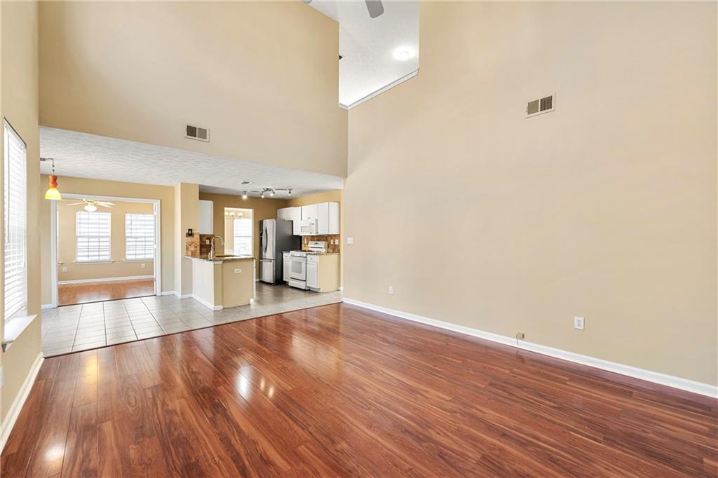 13060 Crabapple Lake Drive, Roswell, Georgia image 16