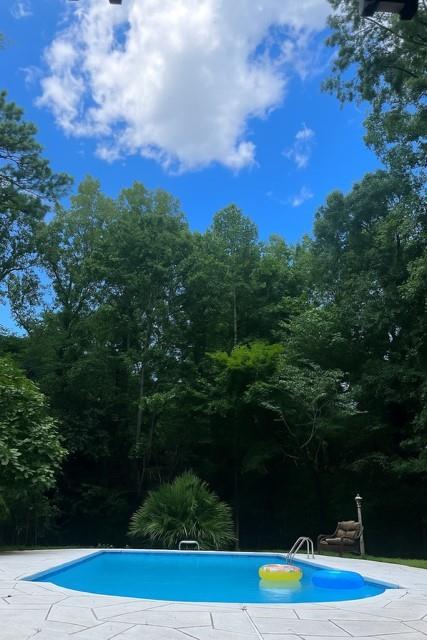 750 Stonington Place