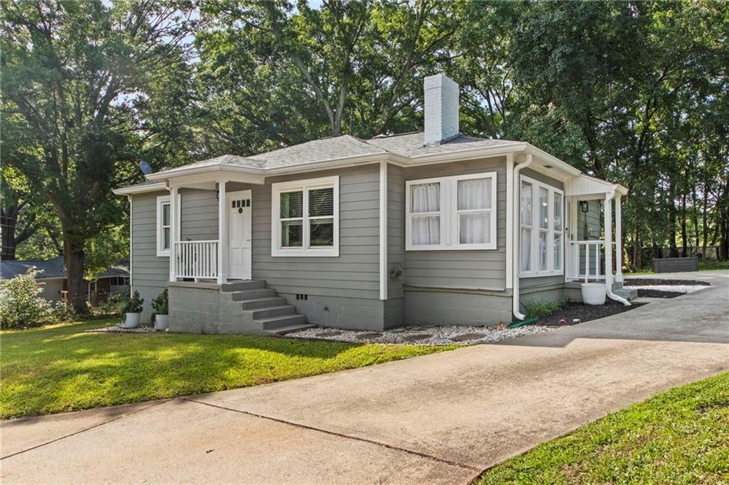 3465 Woodlawn Circle