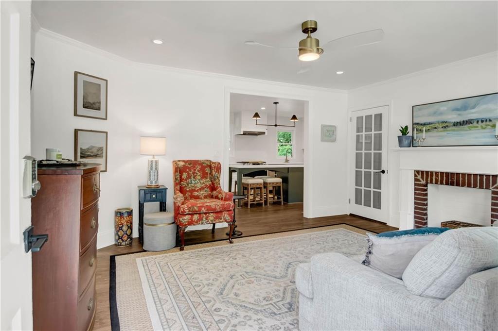 3465 Woodlawn Circle