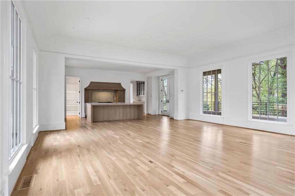 98 Sheridan Drive