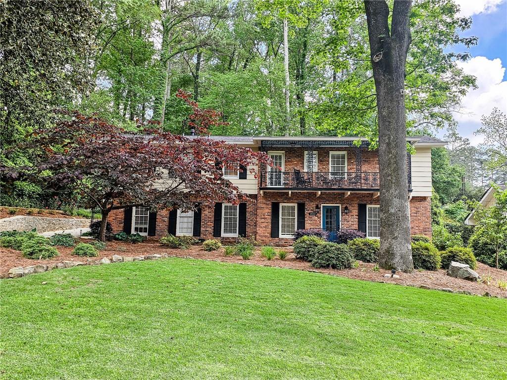 2151 Desmond Drive