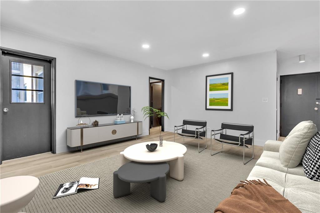 300 Peachtree Street NE 23L