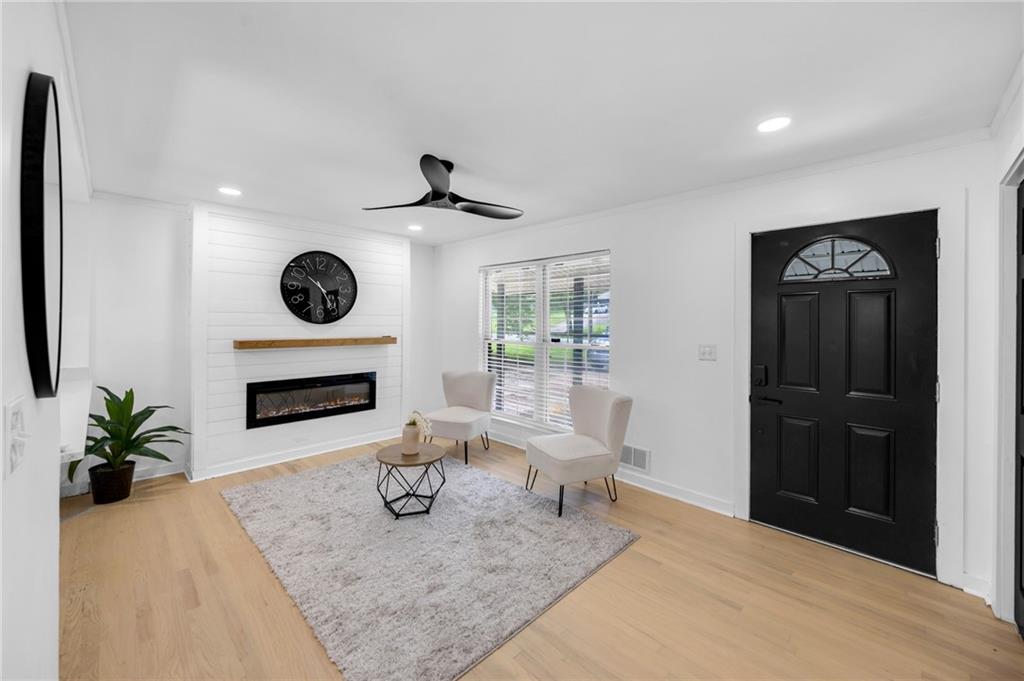 929 Creekdale Drive