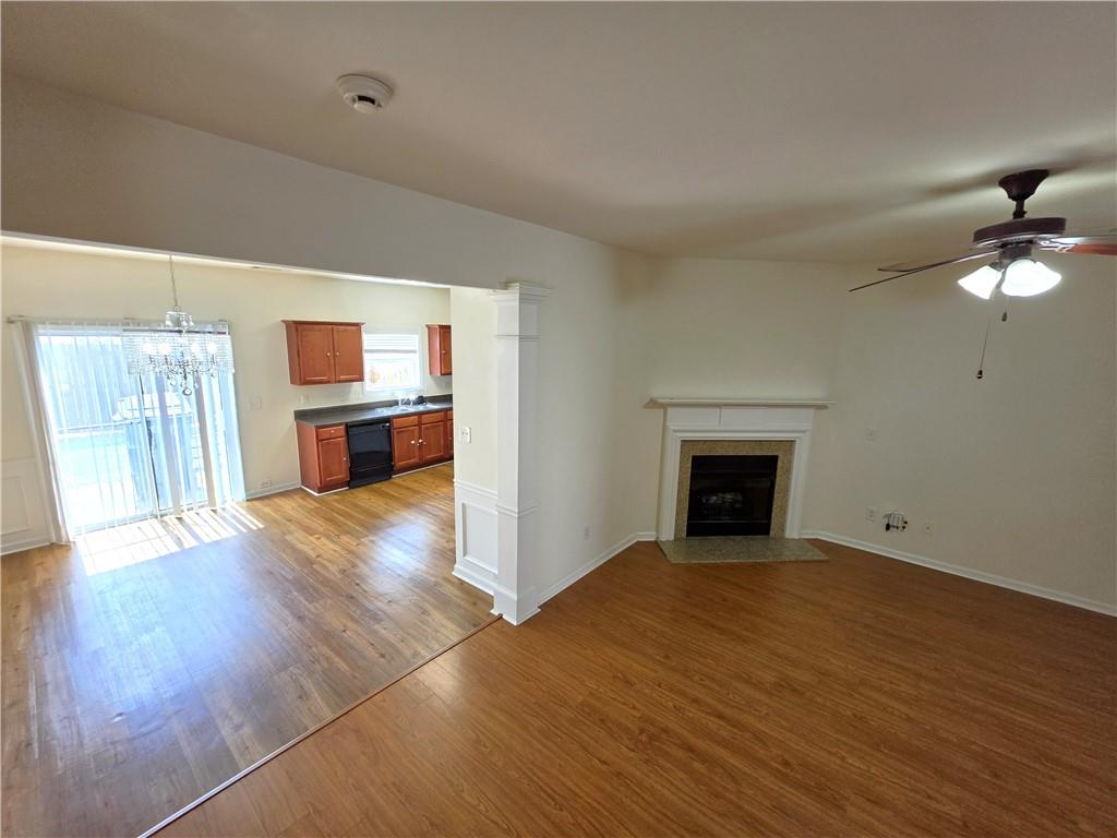 1908 Dilcrest Drive