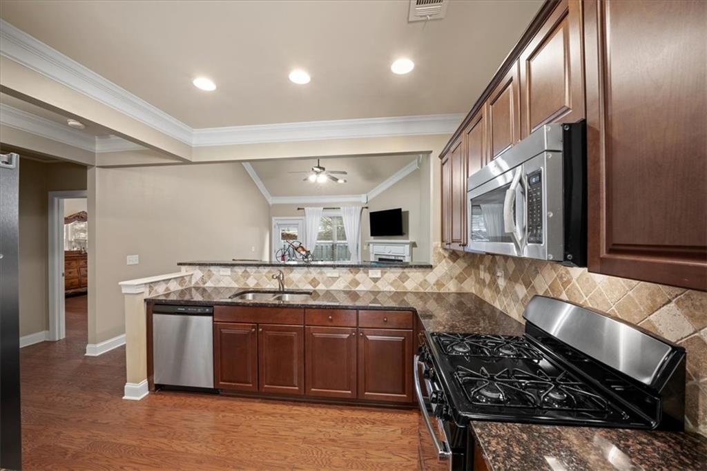 1315 Township Circle, Alpharetta, Georgia image 13