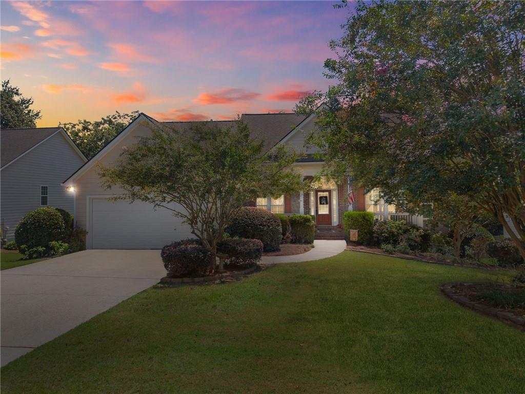3819 Walnut Grove Way