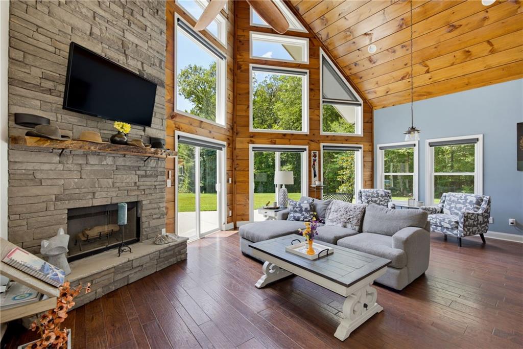 415 Bruce Road