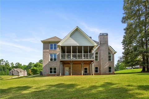 A home in Fairburn