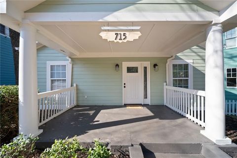 Photo of 715 Woodson Street SE, Atlanta, GA 30315 (MLS # 7720232)