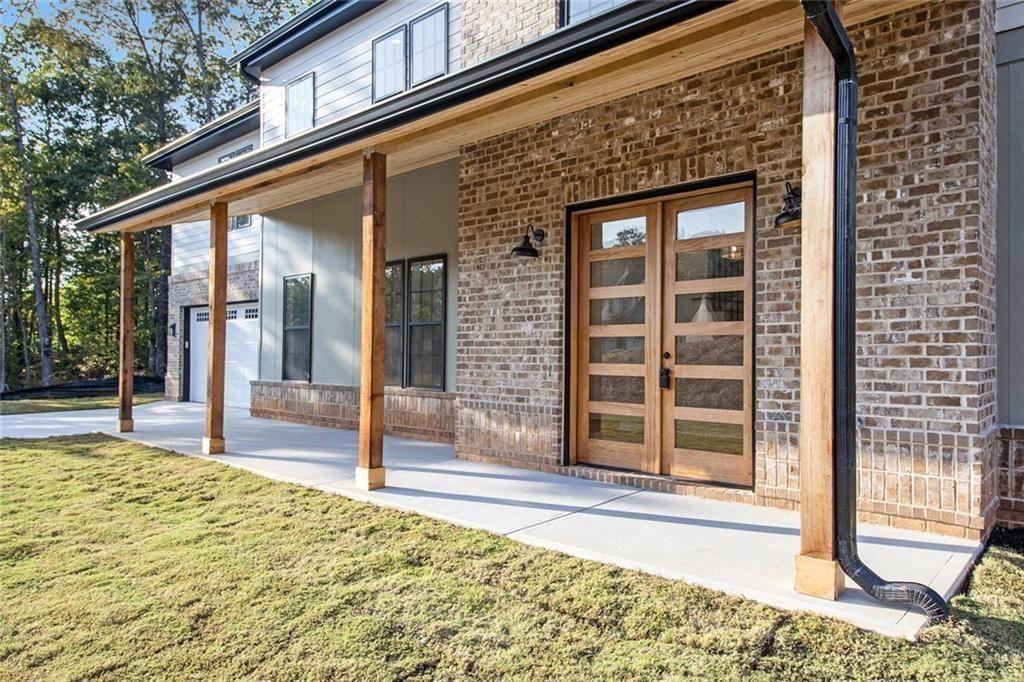 6325 Crestline Drive