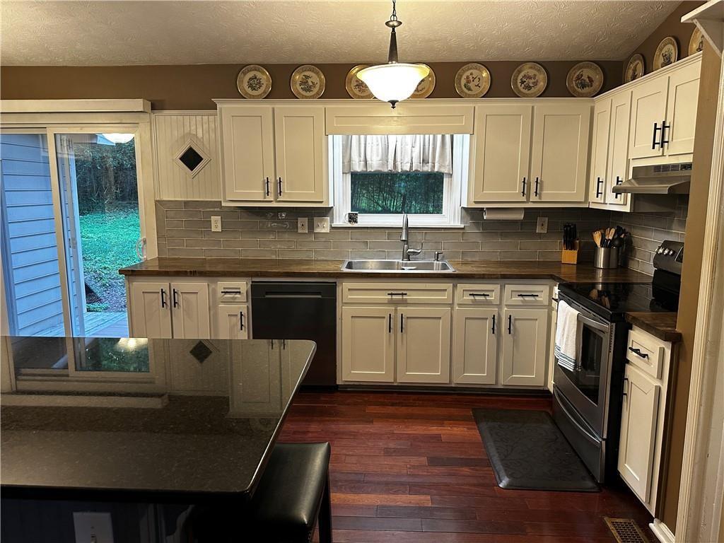 Land Leaf Estates - Residential