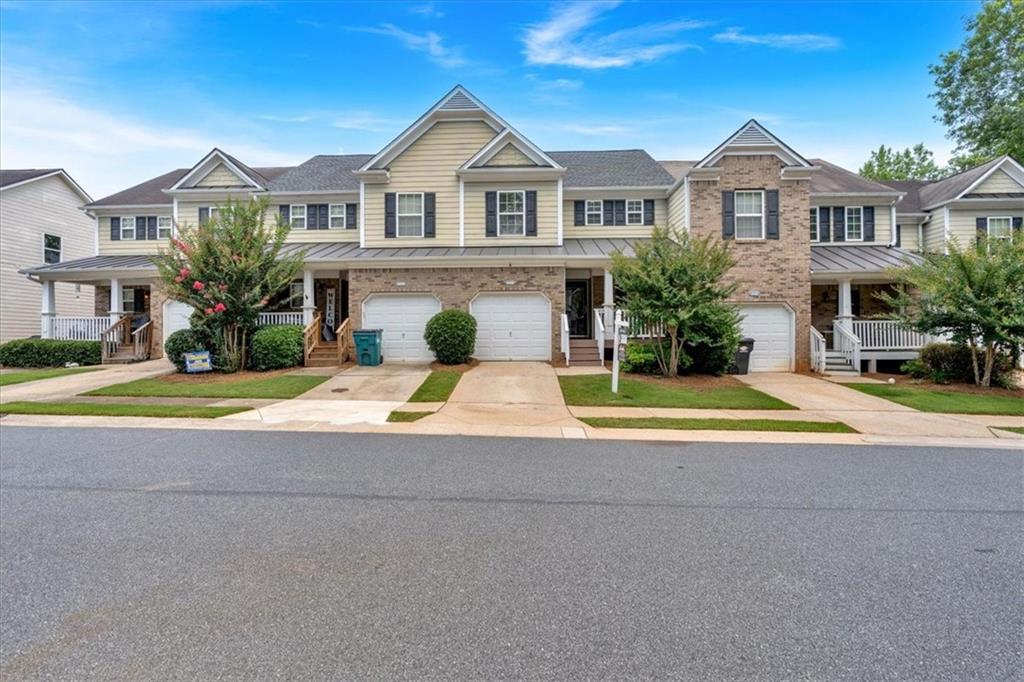 442 COLONIAL Walk