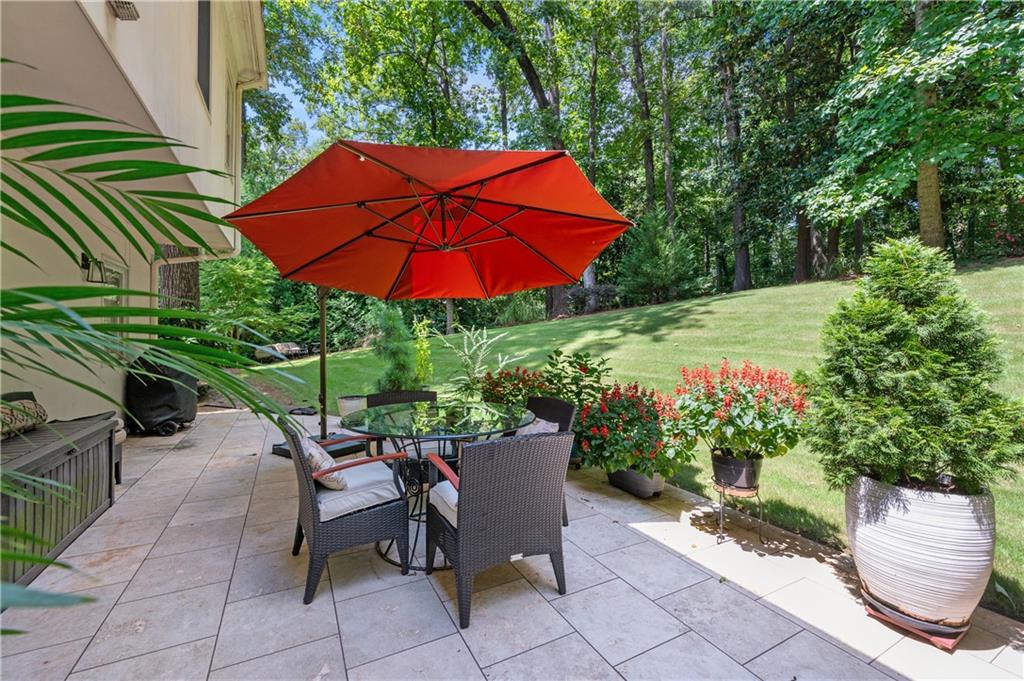 1165 E Beechwood Drive, Atlanta, Georgia image 43
