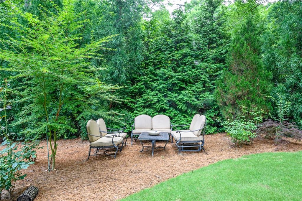 1165 E Beechwood Drive, Atlanta, Georgia image 45