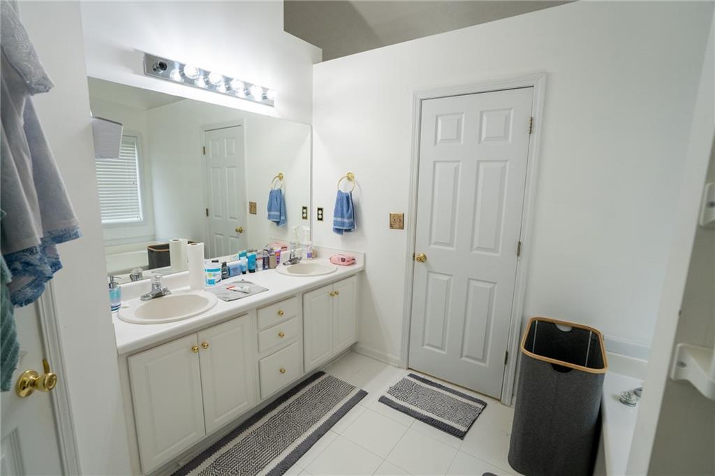 2840 General Lee Way, Buford, Georgia image 14