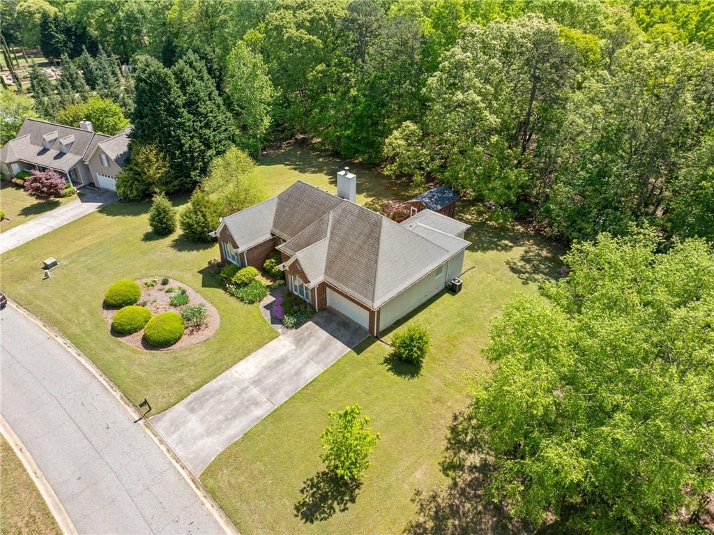 618 Huntington Trace, Winder, Georgia image 4