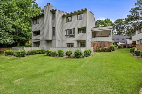 2464 Cedar Brook W Marietta GA 30067