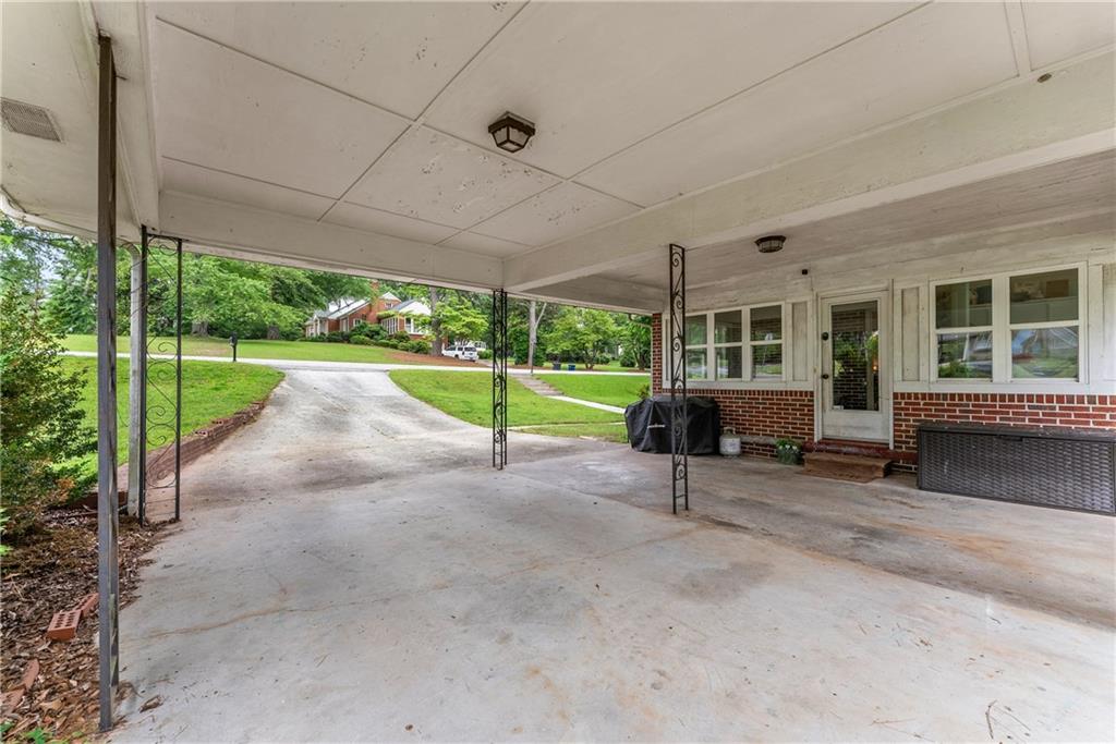 1565 Walker Street, Gainesville, Georgia image 7