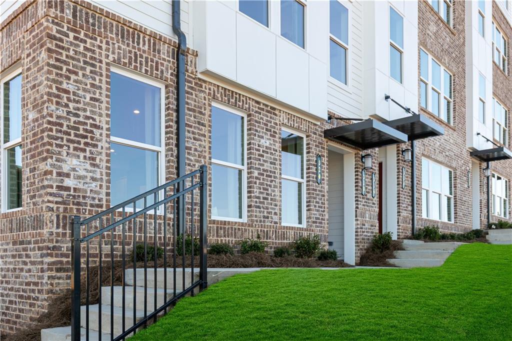 342 Skylar Court SE 106