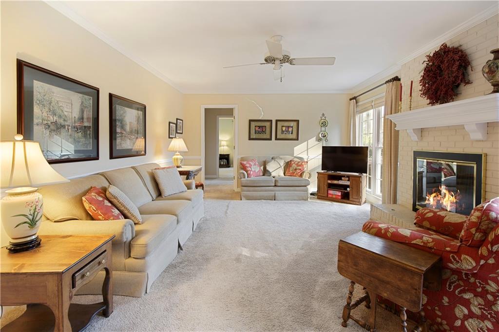 5443 Dunwoody Knoll Court, Dunwoody, Georgia image 15