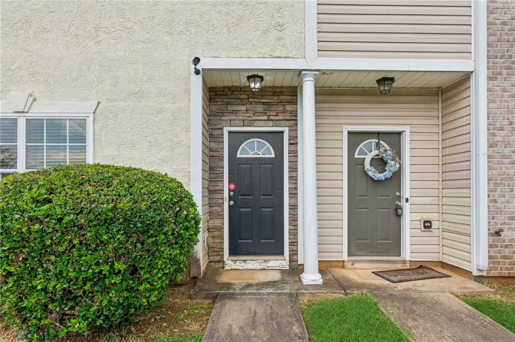 828 Commerce Boulevard