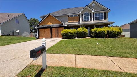 Homes For Sale - 220 Spring Lake Terrace<br/> Covington, GA 30016