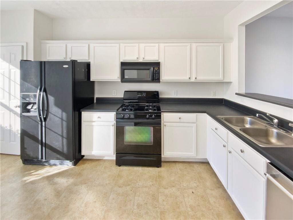 11 Pearl Chambers Drive