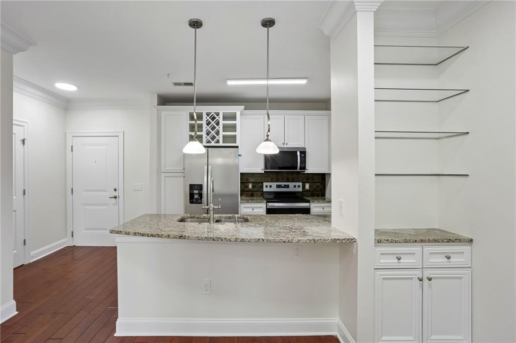 901 Abernathy Road NE 5190