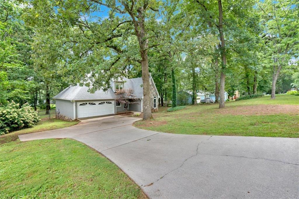 28 FOUCHE Drive SW