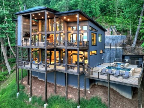 371 Genessee Path Blue Ridge GA 30513