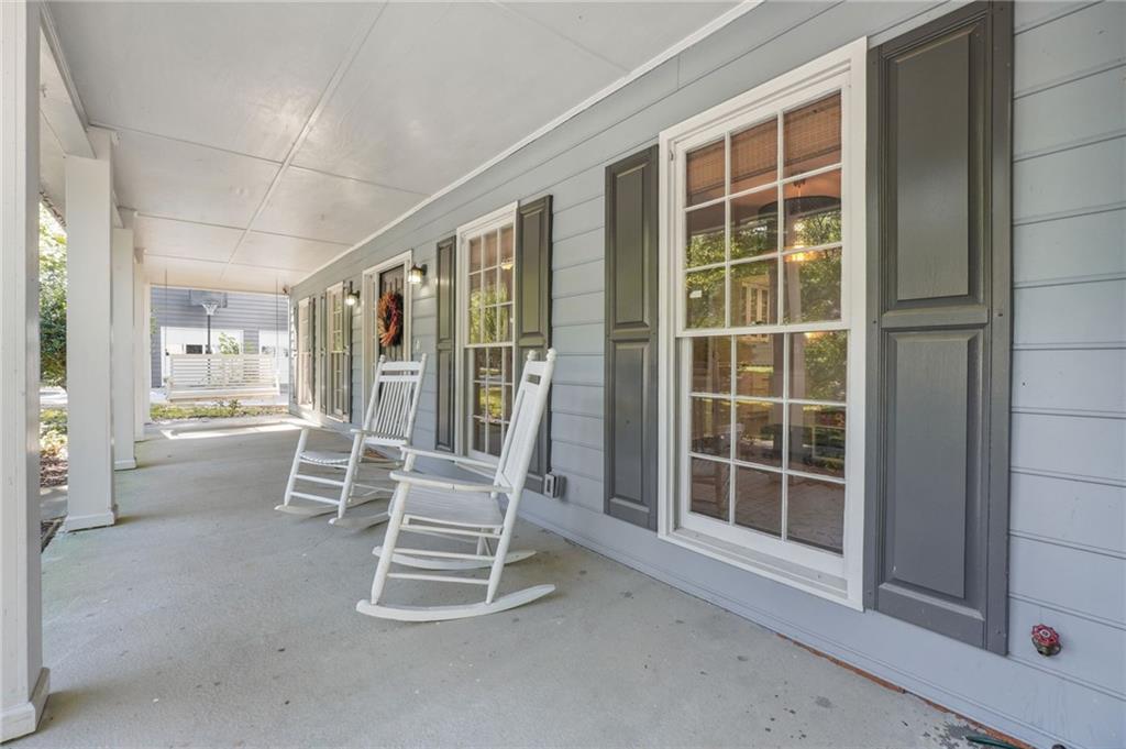 1884 Dovonshire Road SW