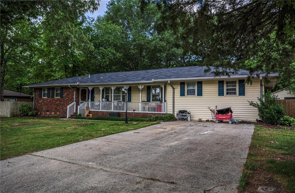 8053 Duralee Lane, Douglasville, Georgia image 3